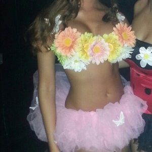 Custom Daisy bra
